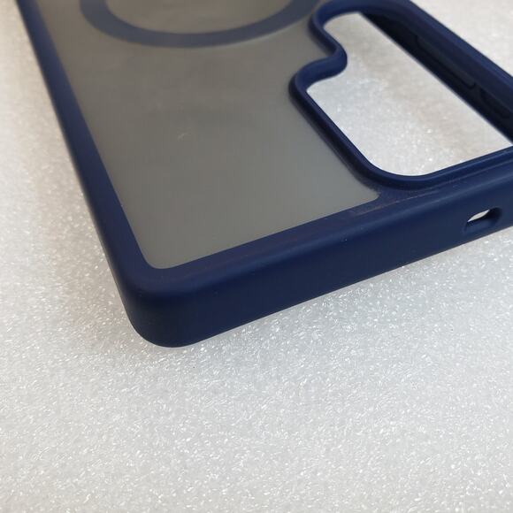 TORRAS Magnetic Shockproof Case For Samsung Galaxy S25 Ultra Blue Frosted Matte - Picture 5 of 9